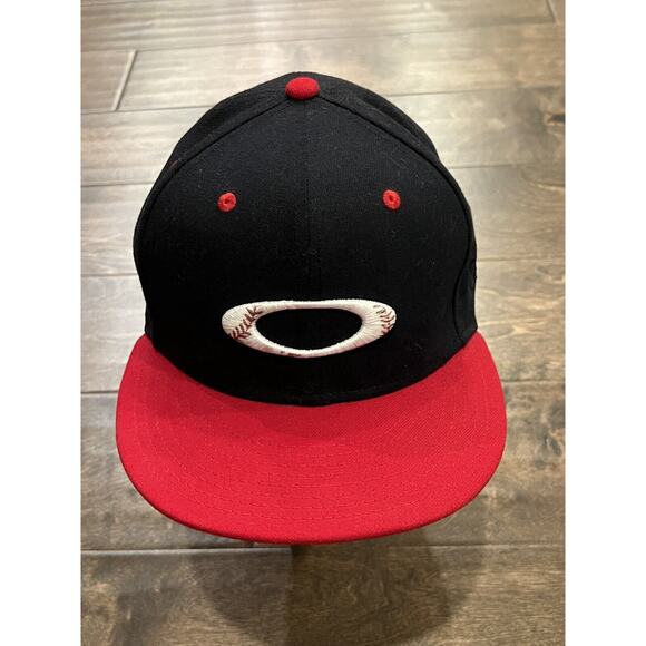 New Era 9Fifty Oakley Mens Black Red Embroidered Logo Adjustable Snapback Hat - Picture 2 of 13